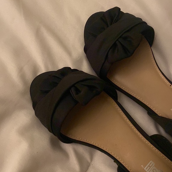 Brash| Cute open toe black flats 🖤 - Picture 4 of 7